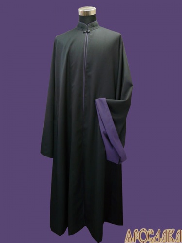 АРТ1162. Ряса греческая, ткань мокрый шелк. Кант фиолетового цвета: ворот, борт, рукава. Подклад и отворот рукава фиолетовый креп-сатин.