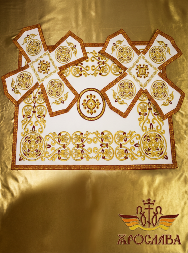 АРТ2664. Покровцы вышитые Параскева.