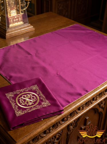 АРТ309. Илитон на престол вышитый с печатью Вифлеем. Размер 80*70.Ткань однотонный атласный шелк.