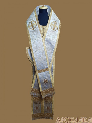 АРТ680. Архиерейский требный набор вышитый рисунок Петровский. Вышитая икона Знамение Божией Матери.