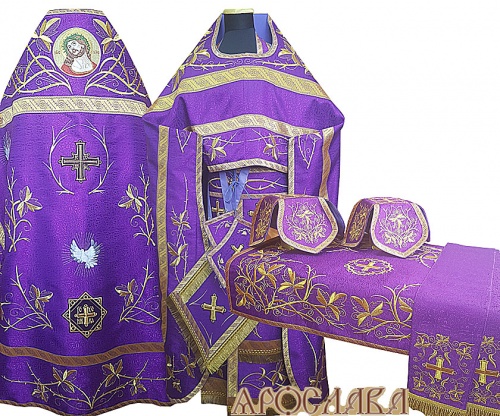 АРТ869. Комплект богослужебный, фиолетовый вышитый Терновый венец. С иконой Спаситель в терновом венце.
