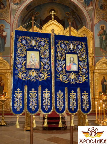 АРТ2364. Хоругви вышитые. Иконы печать на холсте. Размер 138*66. Пара.