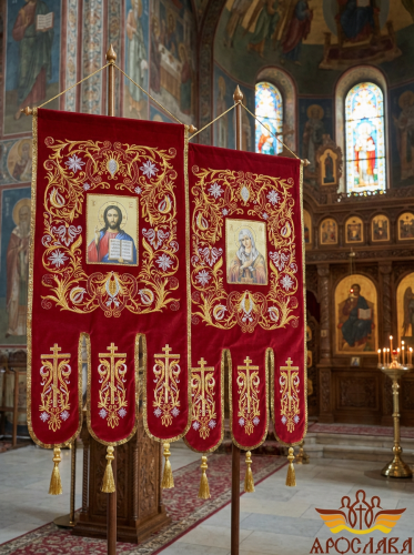 АРТ2385. Хоругви вышитые. Иконы печать на холсте. Размер 138*66. Пара.